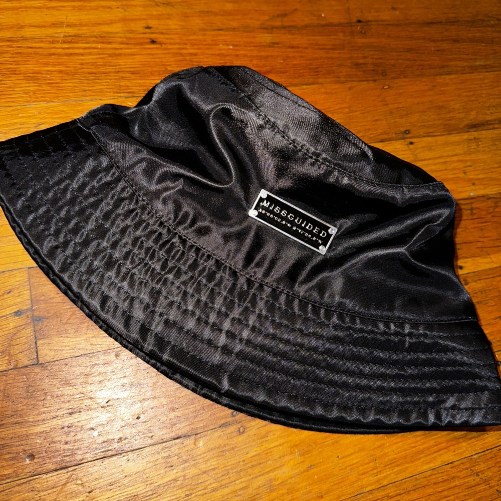 Black Bucket Hat